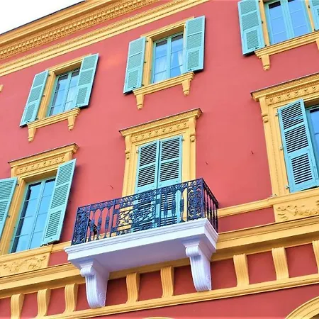 Apartman - Duplex Sur La Place Massena *